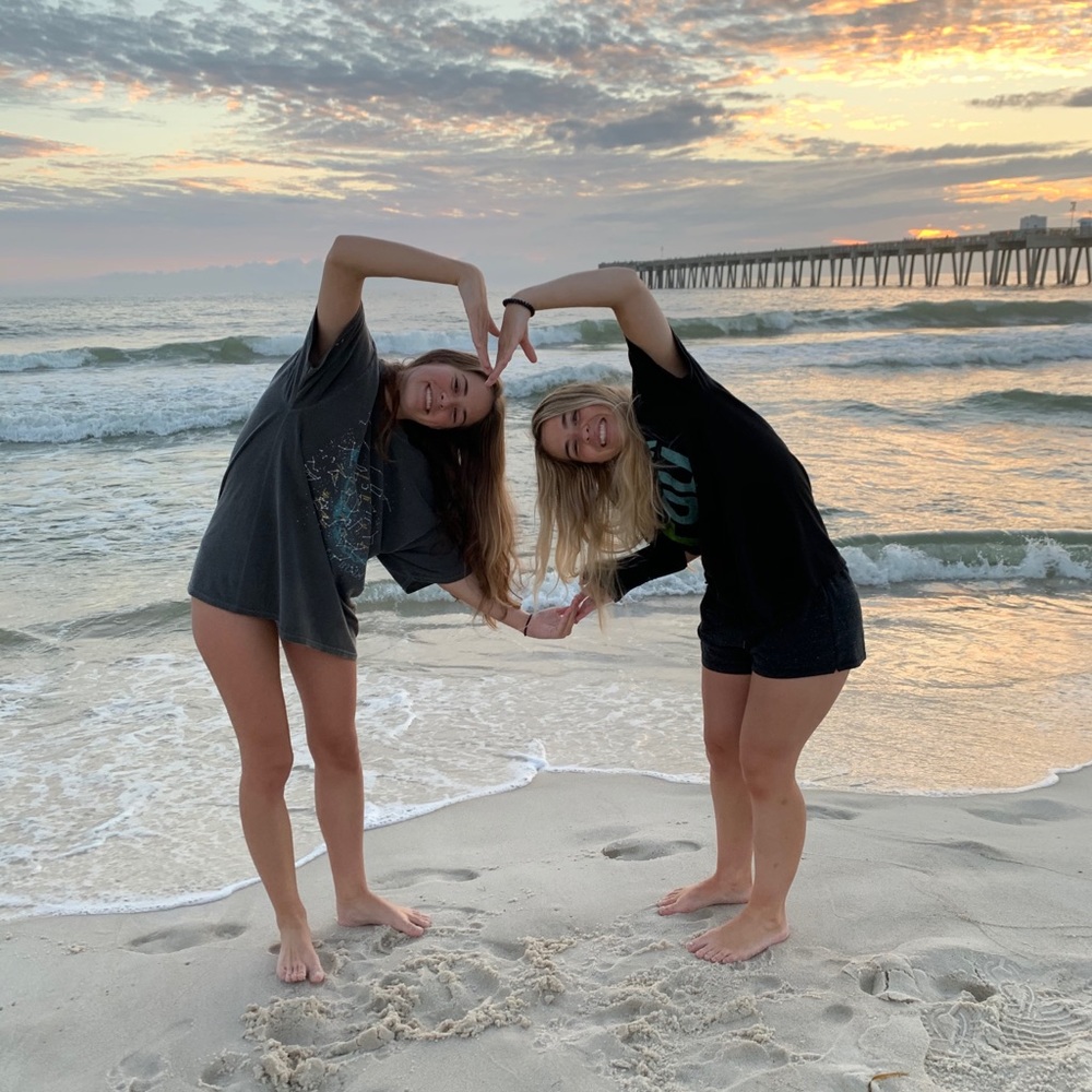 Meet your Posher, Carly